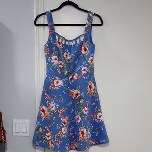 Trixxi Blue Floral Midi Dress Size Small
